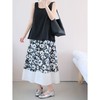 3-5天发【法式印花套装裙】 360度伞状印花半身裙➕黑色大u领背心上衣 面料爽滑有垂感，穿着舒适清凉！ 商品缩略图0