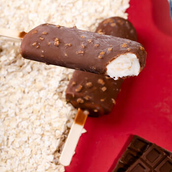 蒙牛随变麦片脆皮冰淇淋70g*5支/盒雪糕冰棍奶糕冷饮 商品图4