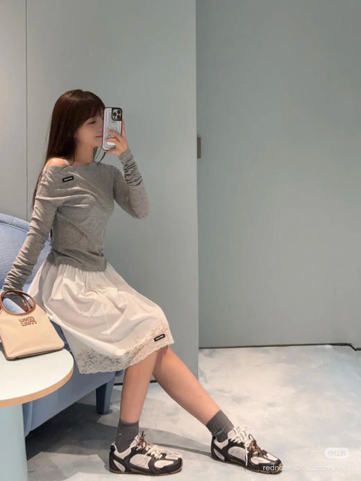 72-3 排他性独家圆正 miu炒鸡长袖 一字船领 百搭面膜T恤 四季打底T恤 商品图14