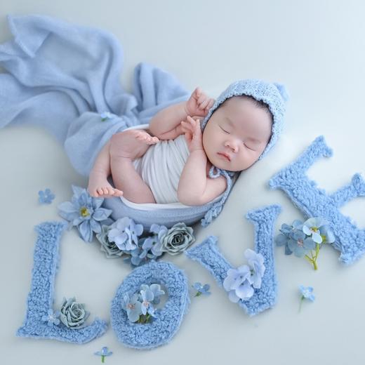 【特惠0元拍】石家庄时光baby| 0-40天超值上门拍宝宝照：3服造+5张底片，加赠7寸添禧之礼手工相册一本！ 商品图1