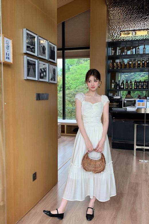 Stay2Weeks 甜美可爱褶皱连衣裙 20841 商品图3