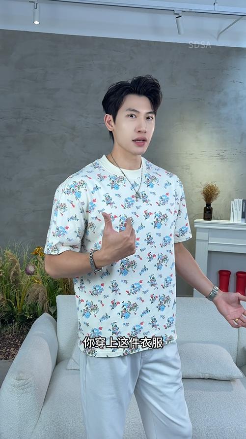 T4056夏季高级感新款男士简约满印花卉印花短袖T恤休闲百搭圆领上衣潮 商品图0