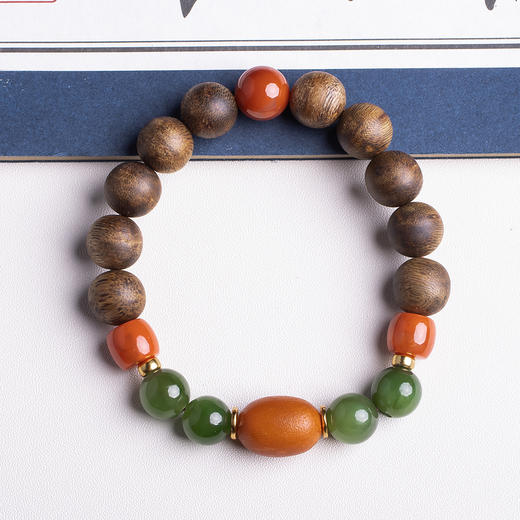 xy0407沉香+老蜜蜡南红碧玉手串 商品图3