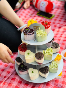 生日下午茶拍它！24 杯甜品排面直接拉满☕🎀