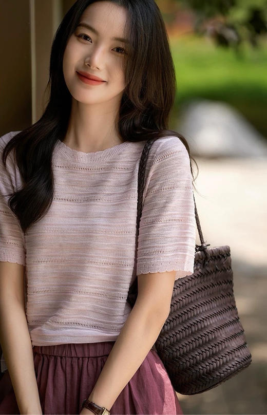 温柔治愈娴娴衫绝美淡紫肌理感莱赛尔衫 商品图4