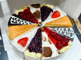 生日聚会拍它！12 块蛋糕拼出朋友圈最靓的桌🍰💐