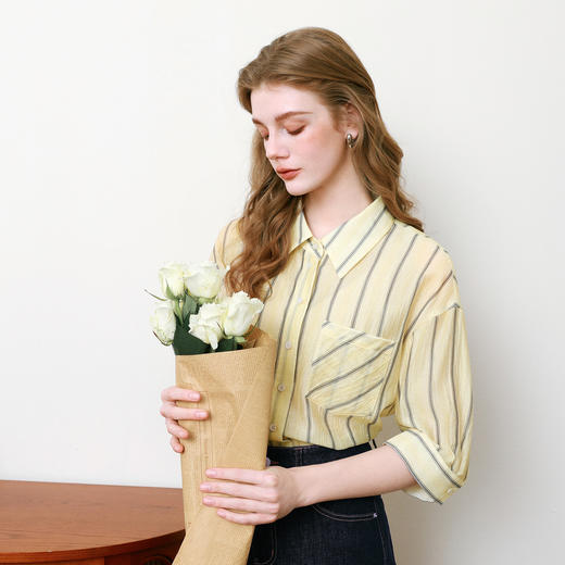 【商场同款】诗凡黎撞色条纹翻领衬衫2025夏新款衬衣女3G4120201 商品图2