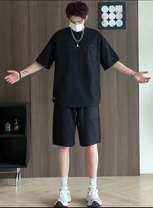 【无龄款】预售3天！2025夏季男士轻薄冰丝纯色套装H252271358 商品图0