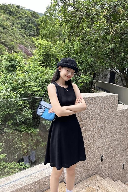 LNNNS 经典大气无袖连衣裙 20843 商品图2