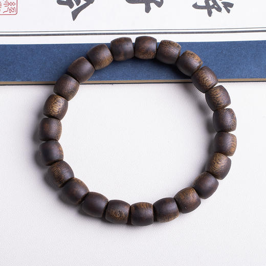 xy0416，9mm桶珠沉香素串单圈手串 商品图3