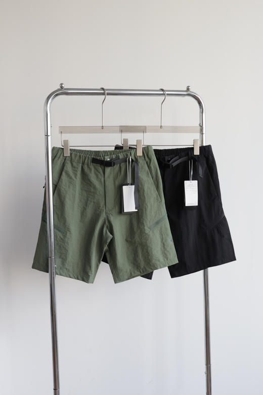 高D运 Go1dwin 拉链速干机能短裤 DK388 商品图3