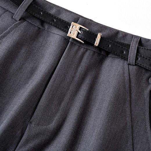 「开团福利」洛诗琳高级感薄款通勤西装阔腿裤女2025夏季新款A字短裤高腰显瘦五分裤女(7天内发货)45753 商品图5