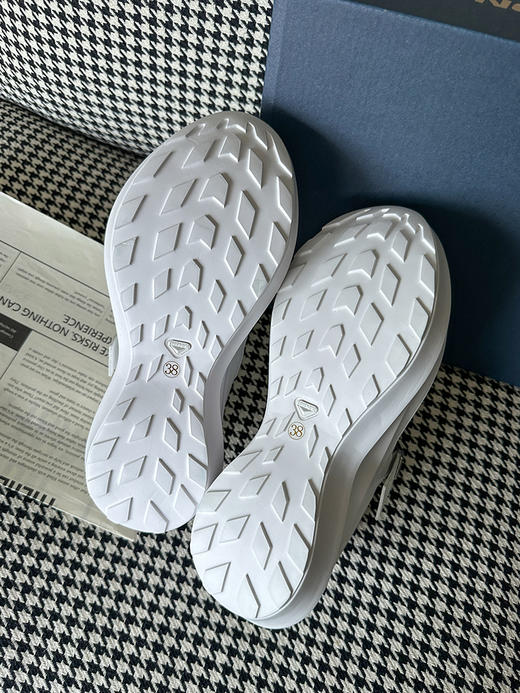 现货 THS-限时 sal家 女士 萨洛蒙联名川久 厚底玛丽珍超轻巨舒服松糕厚底鞋 2色 BZ1249 商品图10