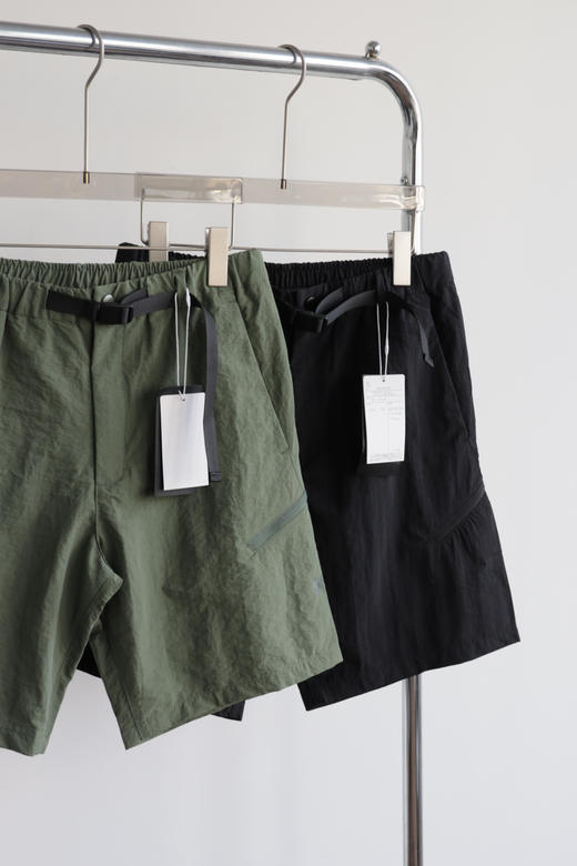 高D运 Go1dwin 拉链速干机能短裤 DK388 商品图4