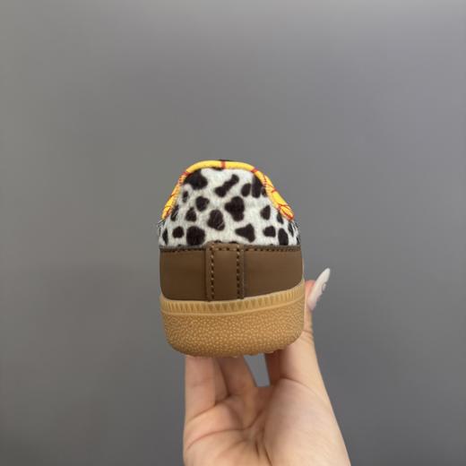 点此购买 阿迪德训低帮儿童休闲鞋 xqd 323397 商品图13