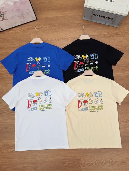点此购买 可隆夏季男女款日常通勤短袖T恤 LL 323376 商品图6