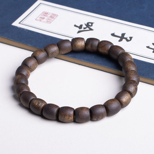 xy0416，9mm桶珠沉香素串单圈手串 商品图5