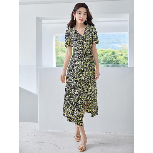 【专属特价】熙世界法式茶歇复古碎花裙子夏2025新款气质V领收腰显瘦连衣裙 商品图4