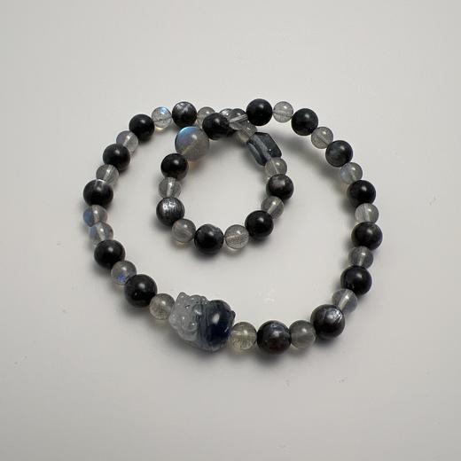 【普陀山】蓝兔⽑貔蛷雕刻能量手串 星⾠暮影  ⼿围14-14.5 商品图3