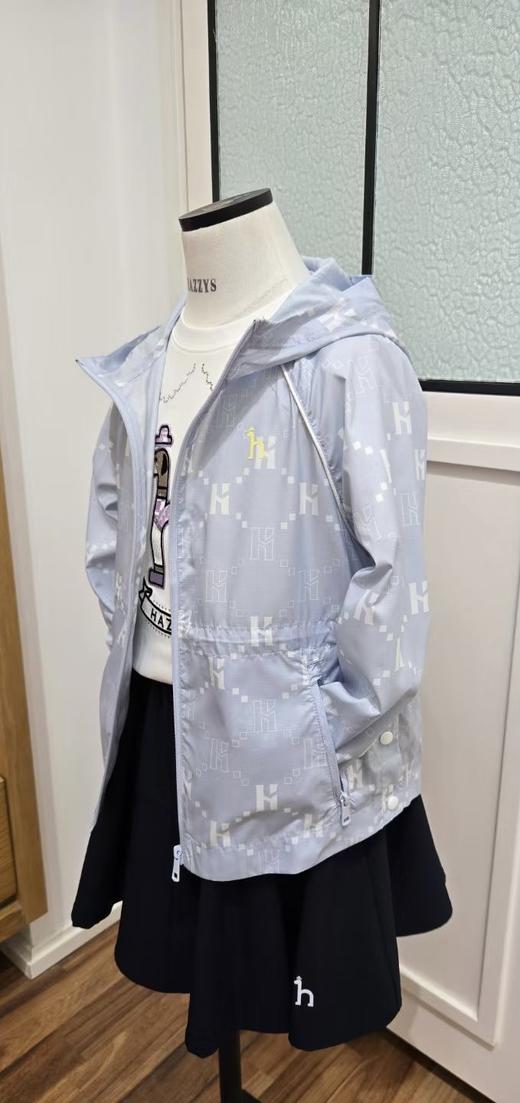 【春上新】8楼哈吉斯   皮肤衣  吊牌价：899  活动价：719 商品图2