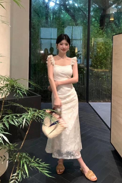 SIA SAYLOR 甜美飞飞袖显瘦连衣裙 20849 商品图0