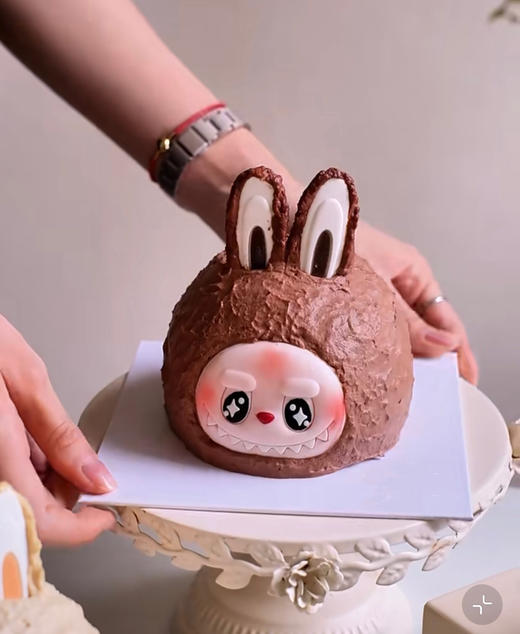 谁还没有拥有大明星LABUBU  快来带它回家（巧克力装饰） 商品图0