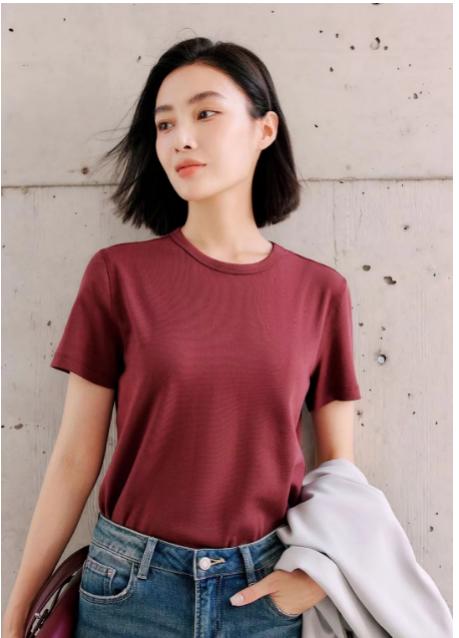 实用主义，真正的极简风简约不简单，客供面料定制款干干净净的【极简纯色正肩百搭T恤YYTMA63】慵懒松弛感轻松拿捏 商品图2
