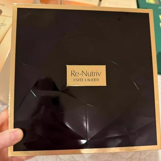 【年终限时大促】【香港直邮】雅诗兰黛白金级花菁萃护肤套装 精华30ml+面霜50ml+眼霜15ml+洗面奶125ml 商品图4