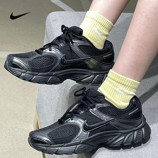 Nike/耐克男子NIKEV5RNR运动休闲鞋HJ5228 商品图0