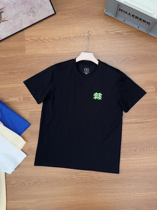 点此购买 可隆夏季男女款日常通勤短袖T恤 LL 323376 商品图4