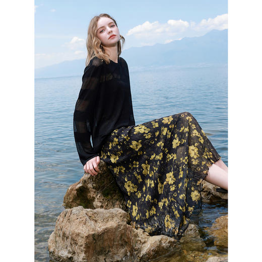 三彩2025秋季新款碎花雪纺半身裙松紧高腰A字裙长裙气质M 商品图2