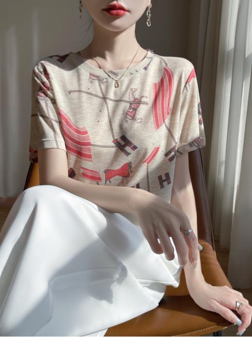 三伏天穿出诗意的天丝短袖【MOMOTIABIN撞色水墨短袖YYTMA79】 给姐姐的“第二层肌肤”灰调烟雨青/雾紫渐变，如生宣晕开的写意山水 商品图2