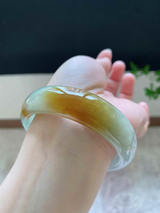 58正圈翡翠手镯 商品图5