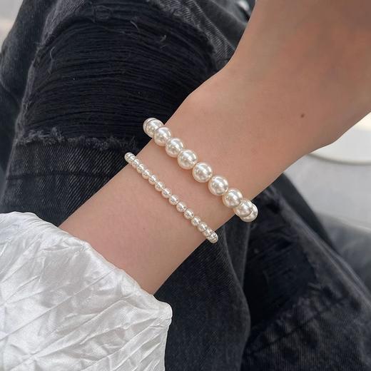 『买一赠一』MointPhoice ｜小灯泡珍珠手链 时尚百搭配饰 叠戴手表 手镯绝绝子 商品图10