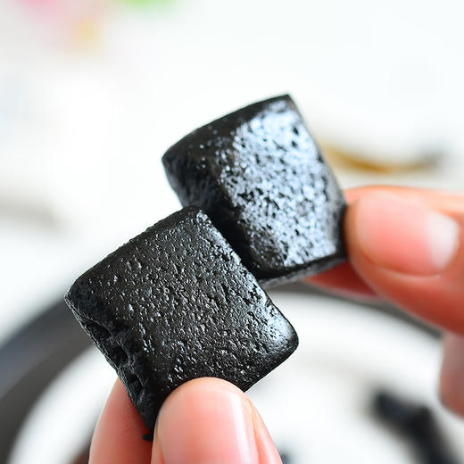 小黑糕  厦门国药老将亲研！嚼着吃的「便携式养身舱」 商品图3