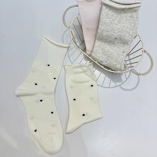 《浅灰色无货勿拍》基础简约爱心波点卷边中款袜163244270 商品图5