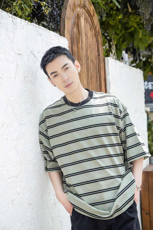 W522812358条纹短袖T恤 商品图0