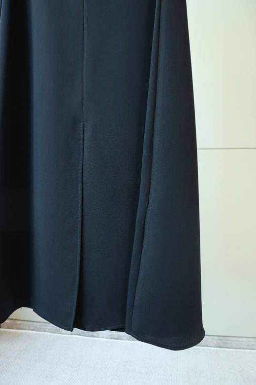 优雅代号|高级感修身醋酸连衣裙 商品图2