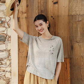 绽放449朵/【多巴胺系列】亚麻花纱刺绣圆领插肩袖针织中袖T恤夏