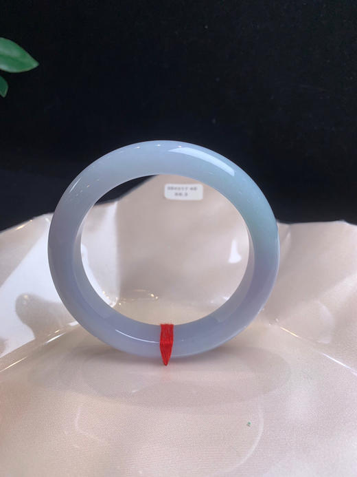 620397，60.5紫罗兰，整圈带紫罗兰底色，隐约略带些浅绿交织在一起，底妆细腻 商品图3