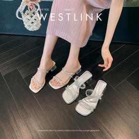 西遇法式凉拖鞋女夏季外穿新款水晶跟透明水钻一字带粗跟凉鞋D0956673