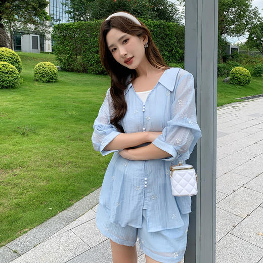 奢姿大码女装2025夏季气质POLO领三件套胖妹妹绣花设计时尚套装9952969837 商品图1