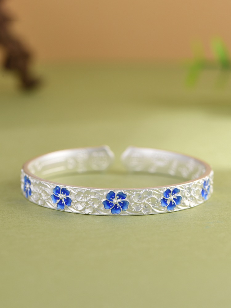 i22VifOtztSBuvrAbg2SeVzEScuhvXYyJrpK