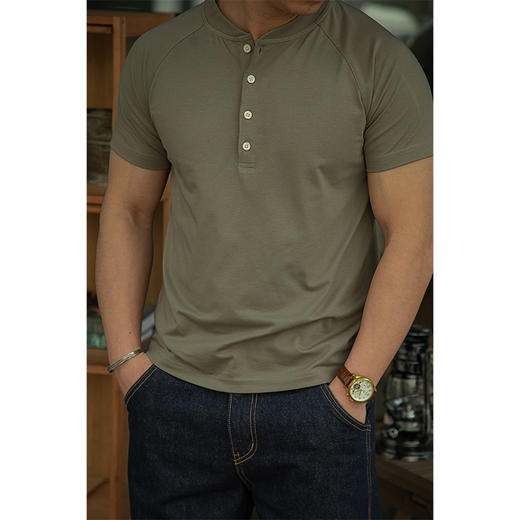 【硬派复古风 凉感索罗娜 高弹不束缚】唔刃美式亨利领插肩T恤（WR241TE1008） 商品图2