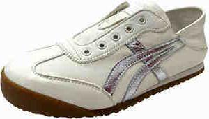 千百度休闲运动鞋A25450922 商品图1