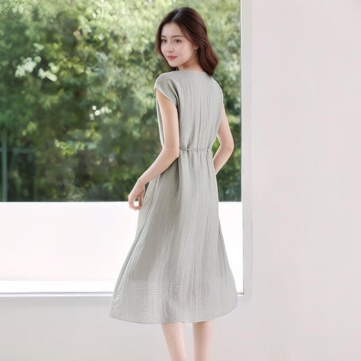 老钱风灰绿色亚麻小飞袖连衣裙 商品图1