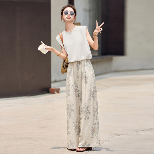 【预售2天】夏日绝美穿搭套装2025新款百搭气质无袖洋气显瘦阔腿裤两件套YDYX9358 商品图2