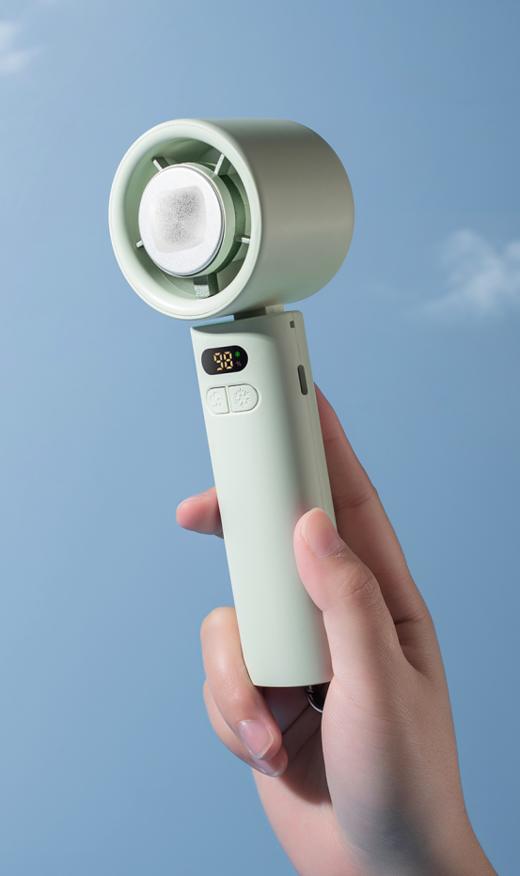 超给力💥颜值和凉爽一起拿捏，吹跑你的热烦恼🍃【积米手持高速冷敷折叠小风扇】 ❤️开启夏日降温新体验，大风+冷敷，可立可挂可折叠  商品图5