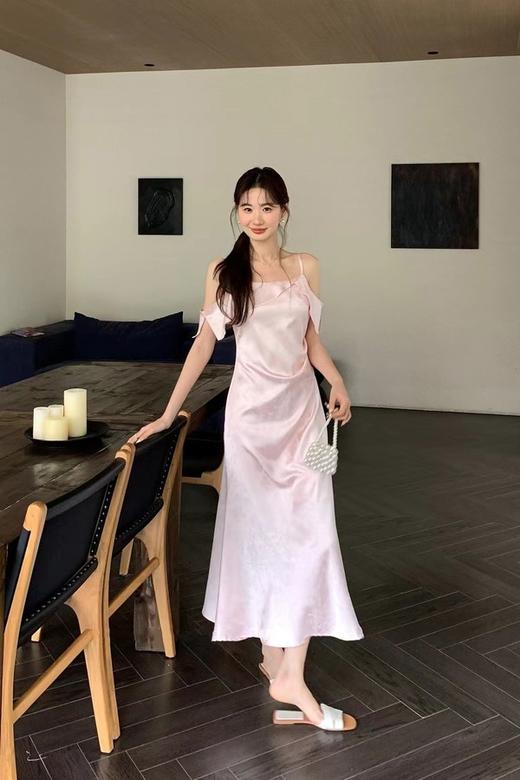 SIA SAYLOR 纯欲垂感吊带连衣裙 20884 商品图0