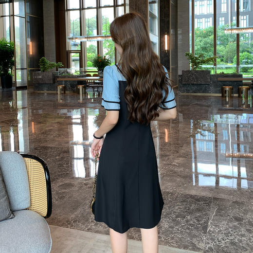 奢姿大码女装2026夏季气质显瘦拼接撞色假两件设计感收腰连衣裙9952802942A 商品图3